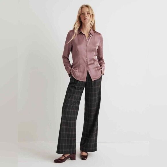 NWT Madewell Darted Button Up Long Sleeve Shirt in Satin - Picture 2 of 8